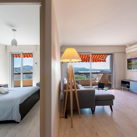 Le Cadet - Vue Panoramique Ville Et Baie De Sanary Sur Mer, Parking & Terrasse - 2 A 4 Pers エクステリア 写真