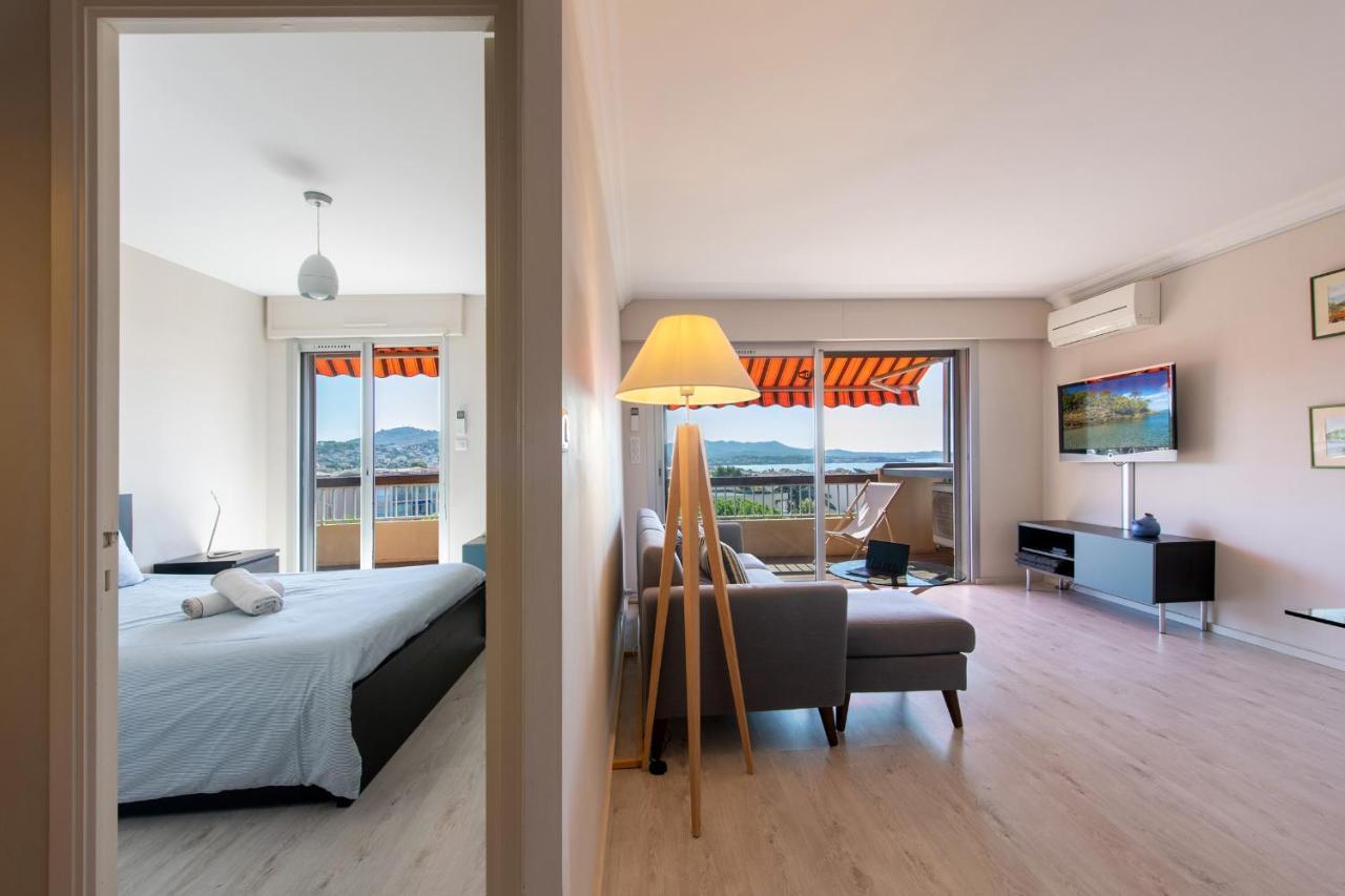 Le Cadet - Vue Panoramique Ville Et Baie De Sanary Sur Mer, Parking & Terrasse - 2 A 4 Pers エクステリア 写真